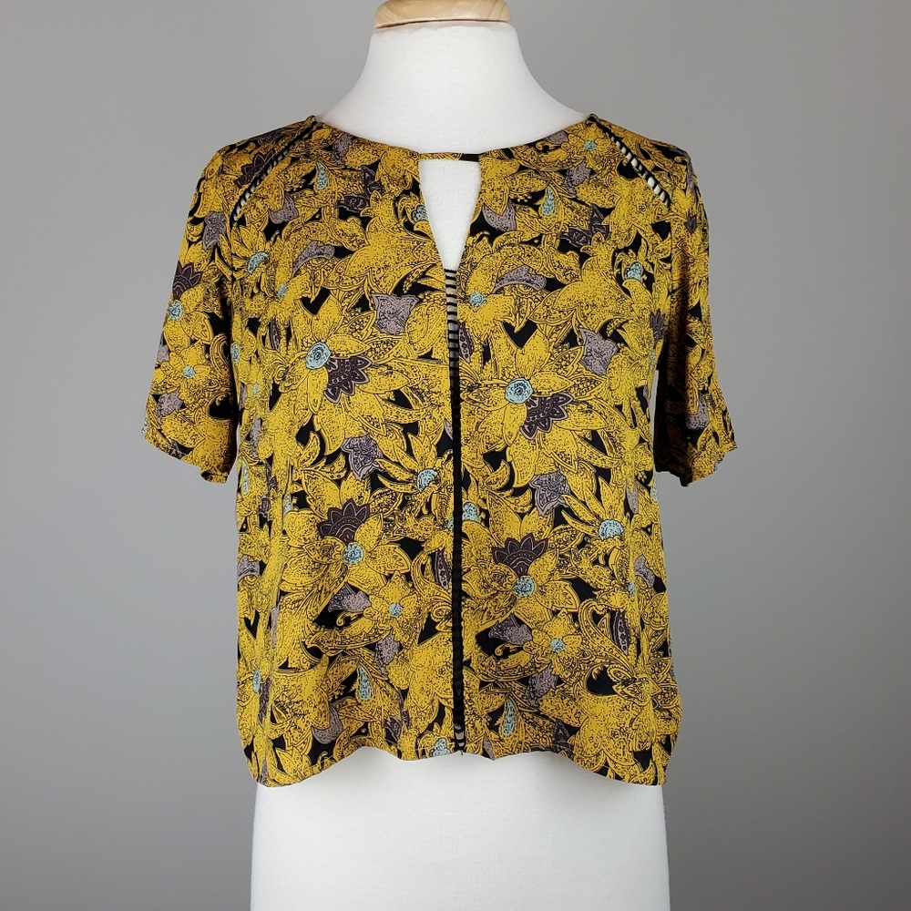 ASTR Yellow Floral Print Cropped Top